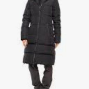 Pajar Jayde Coat Size (L) (sizes run small) NEW!!